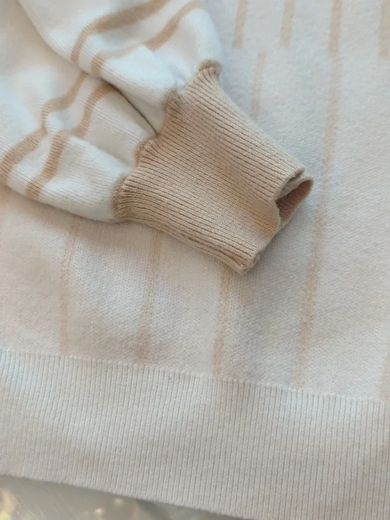 Cream & Tan Striped Crewneck Sweater Loose Relaxed Fit Small - Picture 5 of 13